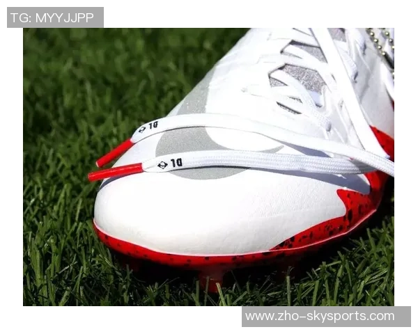 乔丹足球鞋的魅力与性能解析助你在球场上尽显风采 乔丹足球鞋的魅力与性能解析助你在球场上尽显风采